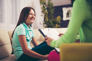 A teen girl participates in dialectical behavior therapy in Los Angeles CA